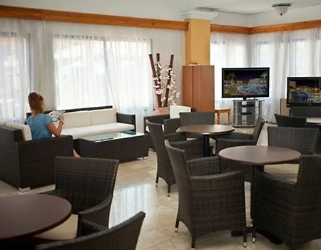Kefalos - Damon Hotel *