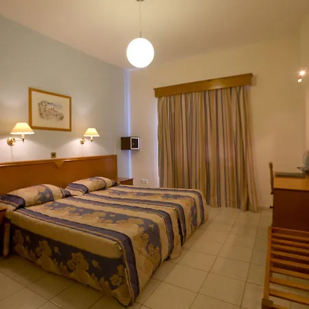 Kefalos - Damon Hotel *